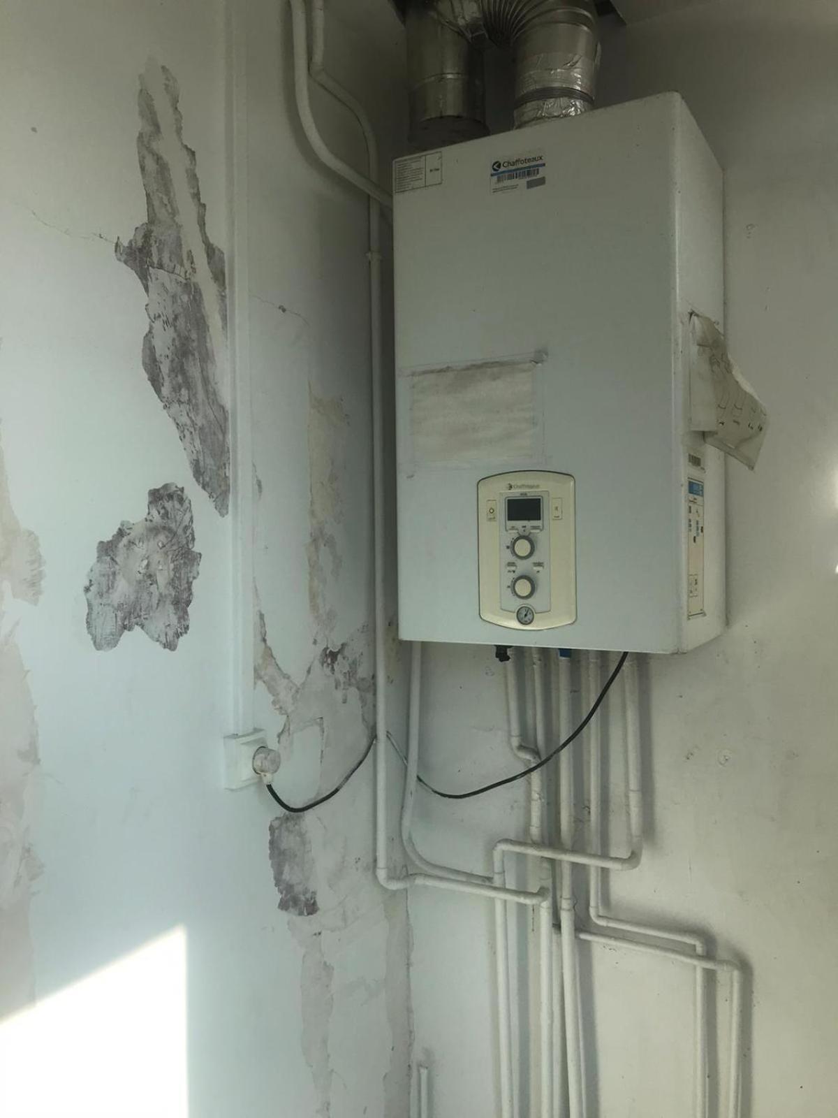 Chambres Meublees Chez L'Habitant Dans Appartement Proche Gare Sncf Creil Exterior foto